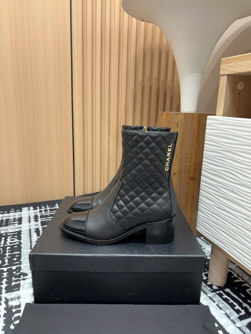 EyeCatching Chxnxl Boots 130150