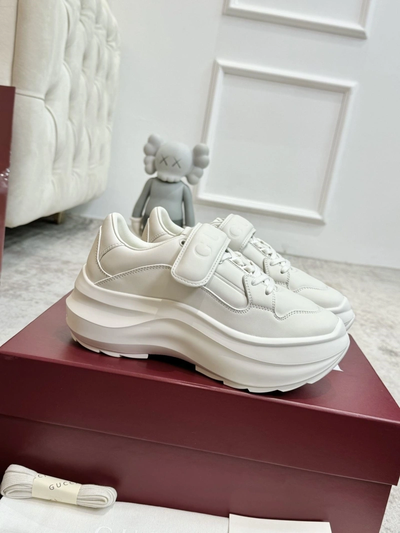 Elegant Gxccx Casual Shoes 162615