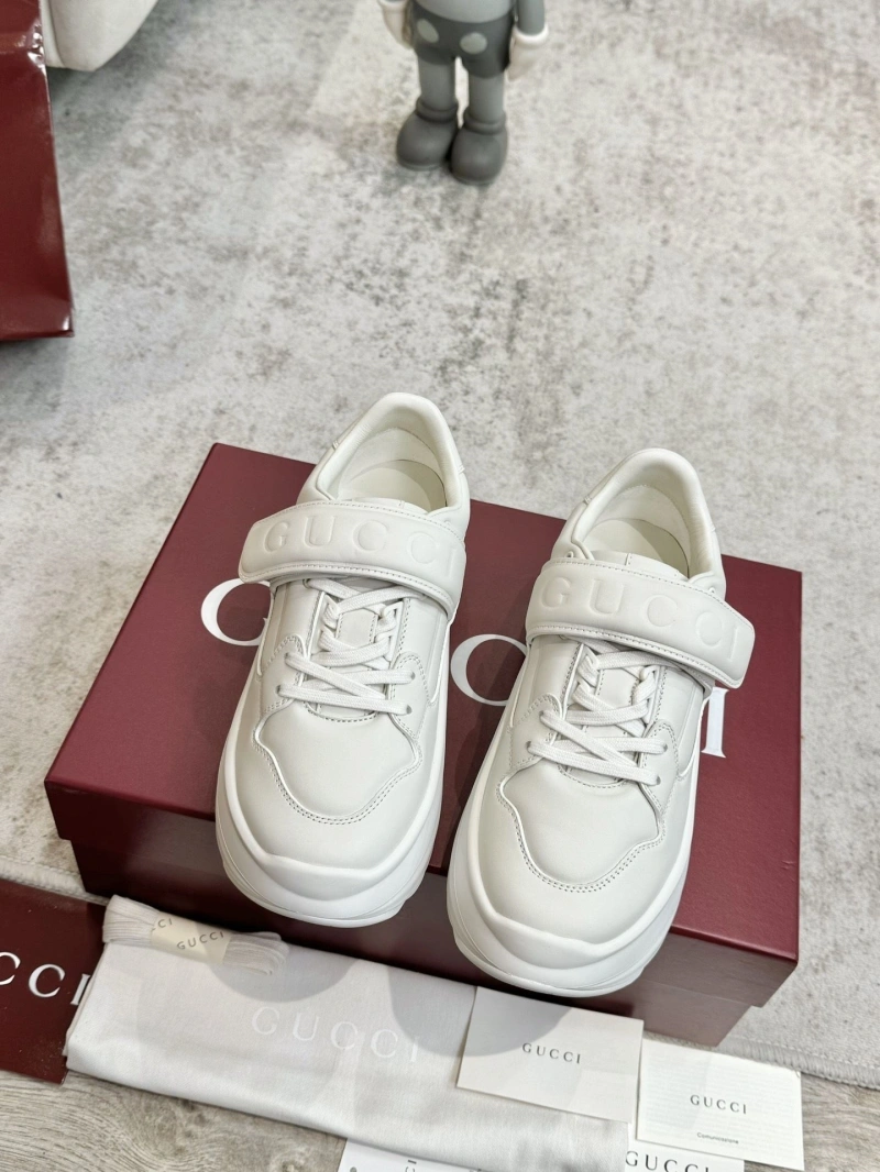 Elegant Gxccx Casual Shoes 162615