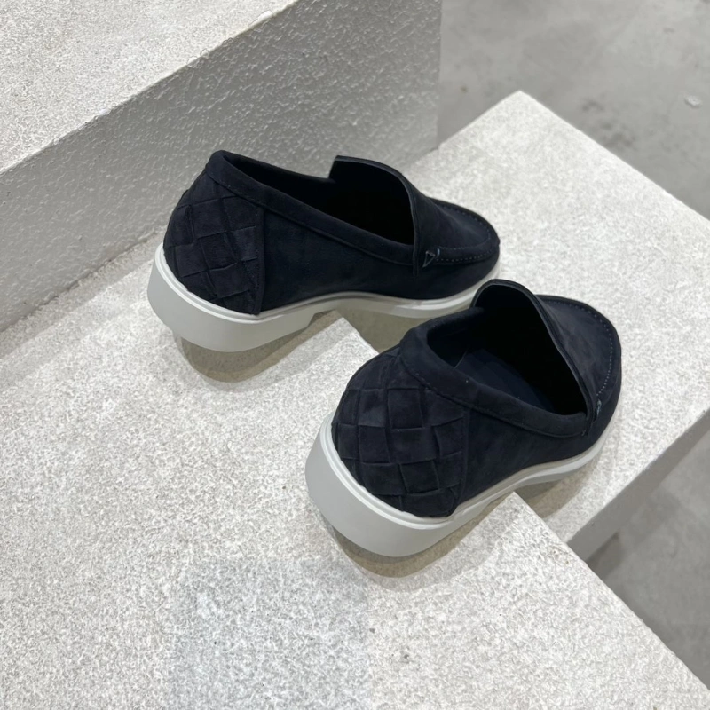 Vibrant Bxttxga Vxnxta Leather Shoes 113172