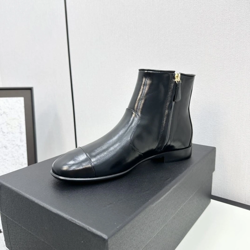 Unique Chxnxl Boots 130164