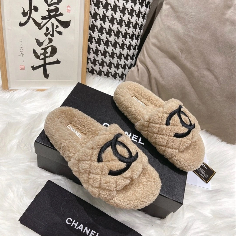 Affordable Chxnxl Slippers 129870
