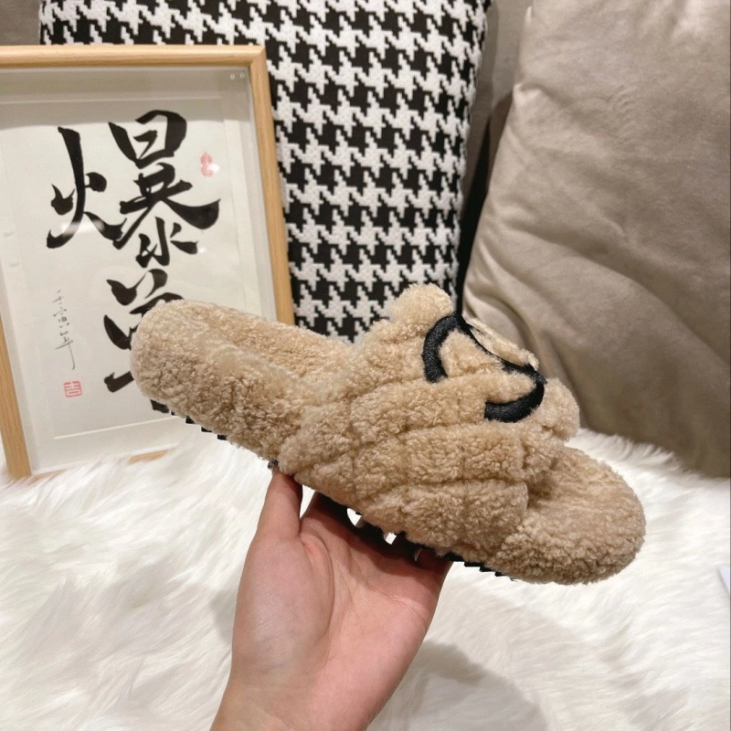 Affordable Chxnxl Slippers 129870