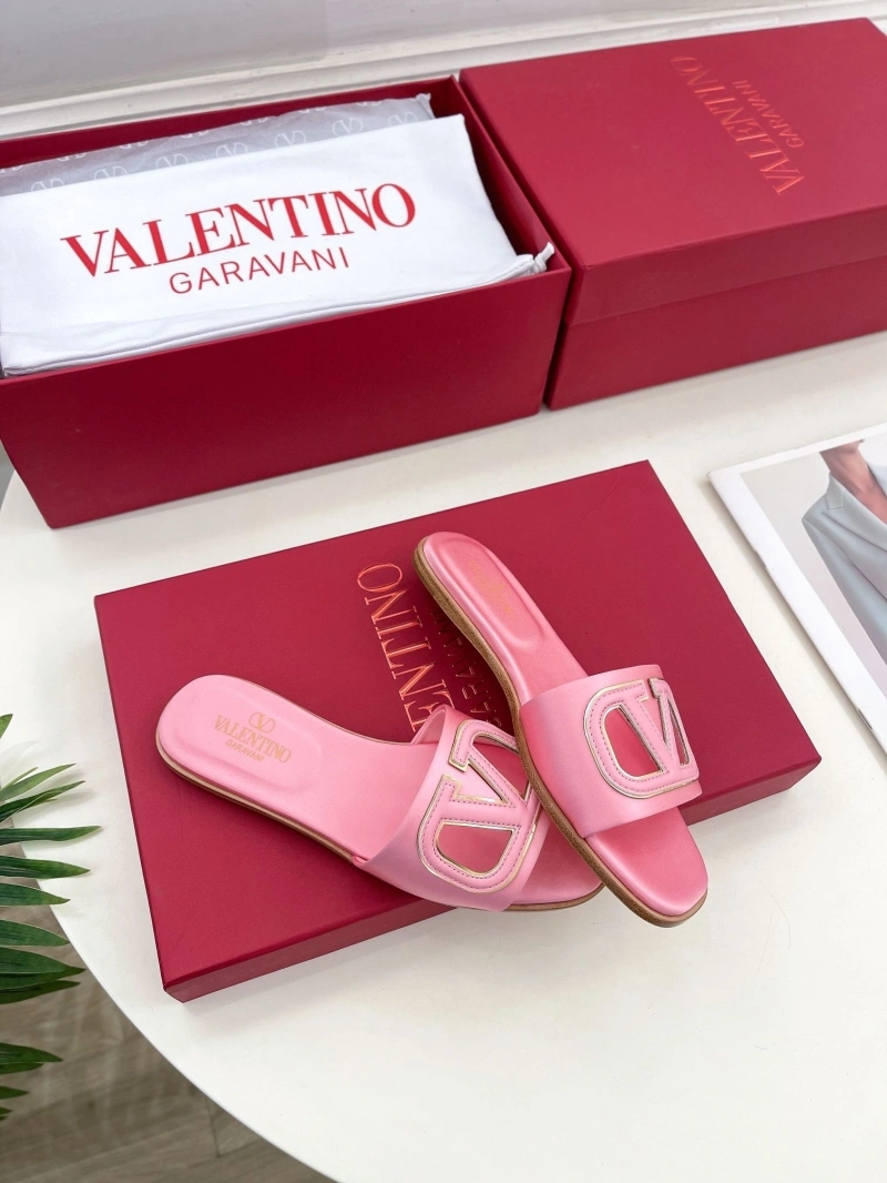 GoodFit Vxlxntino Slippers 231478