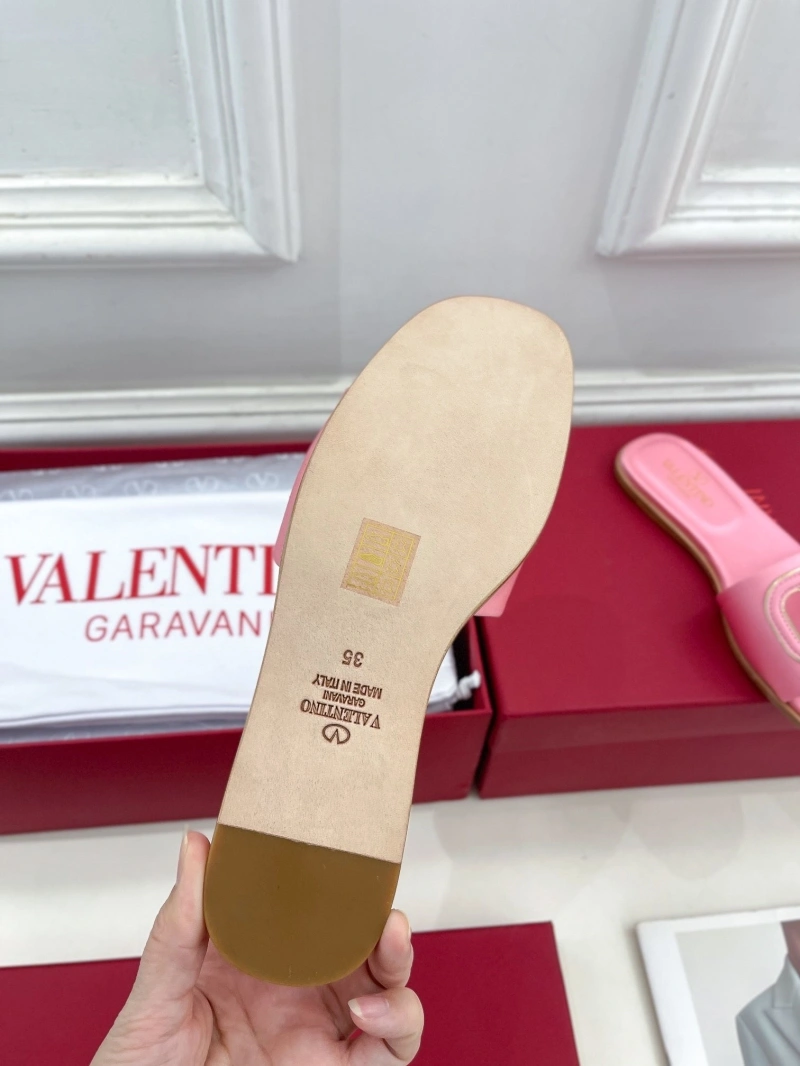GoodFit Vxlxntino Slippers 231478