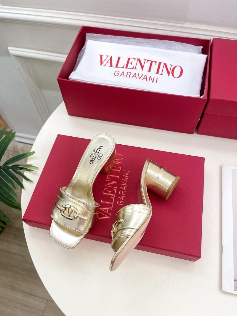 Trendsetting Vxlxntino Slippers 231442