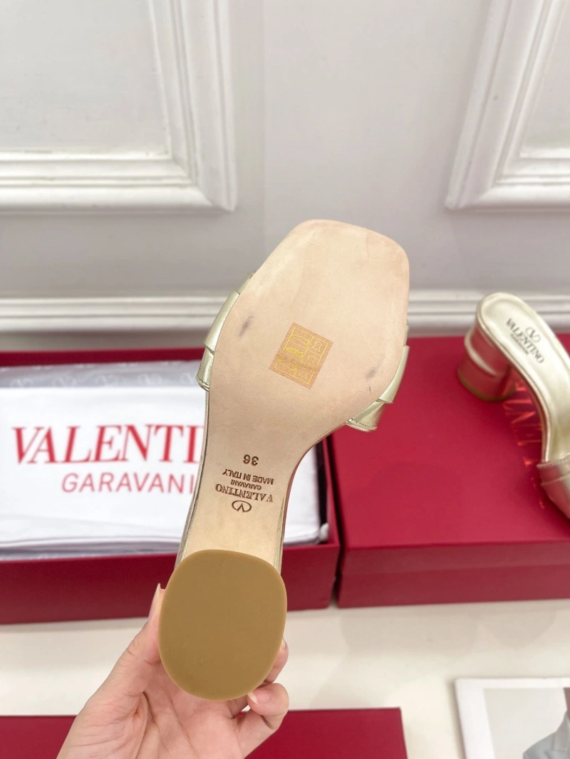 Trendsetting Vxlxntino Slippers 231442