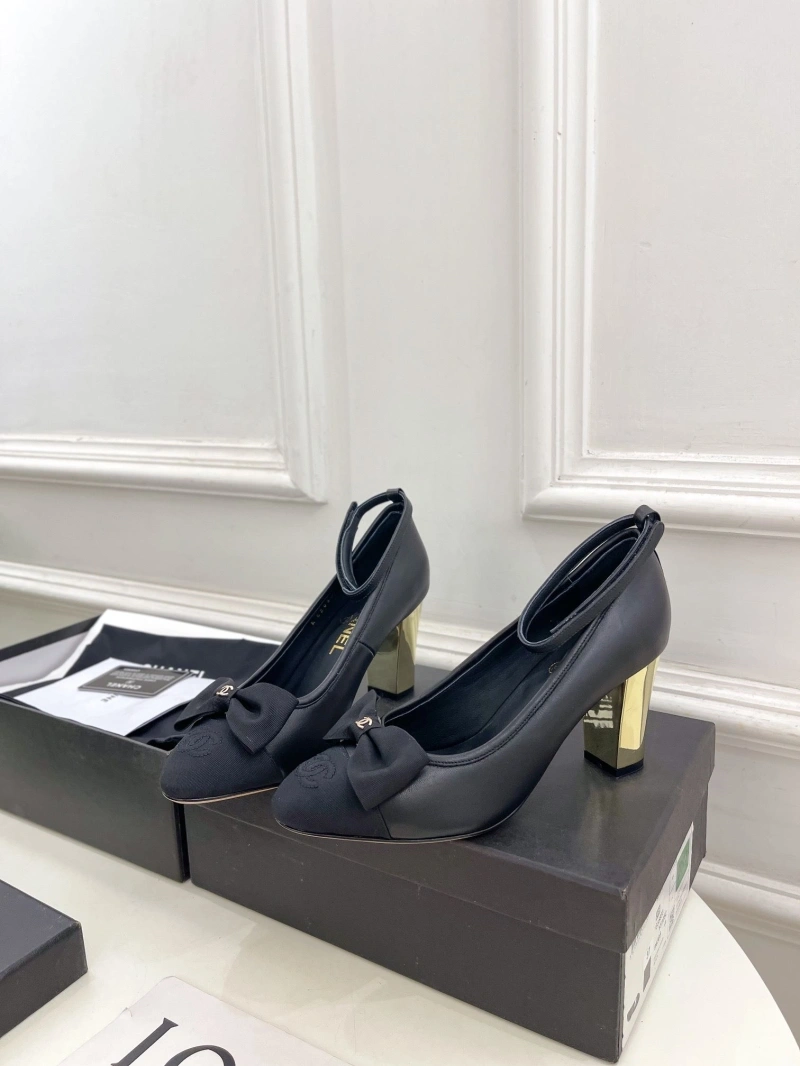 NewStyle Chxnxl High Heels 129995