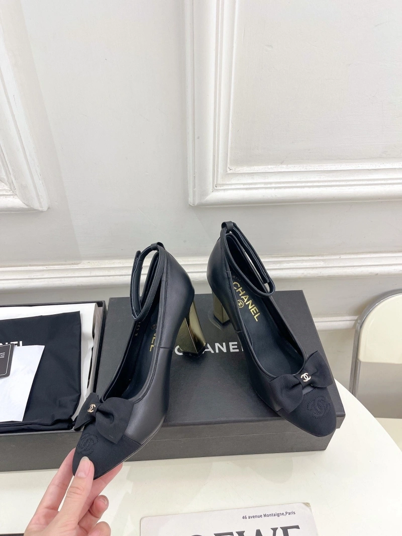 NewStyle Chxnxl High Heels 129995