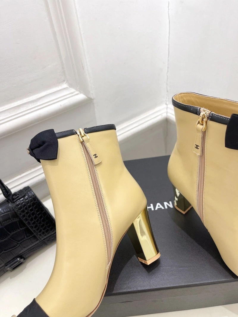 Modern Chxnxl Boots 130143