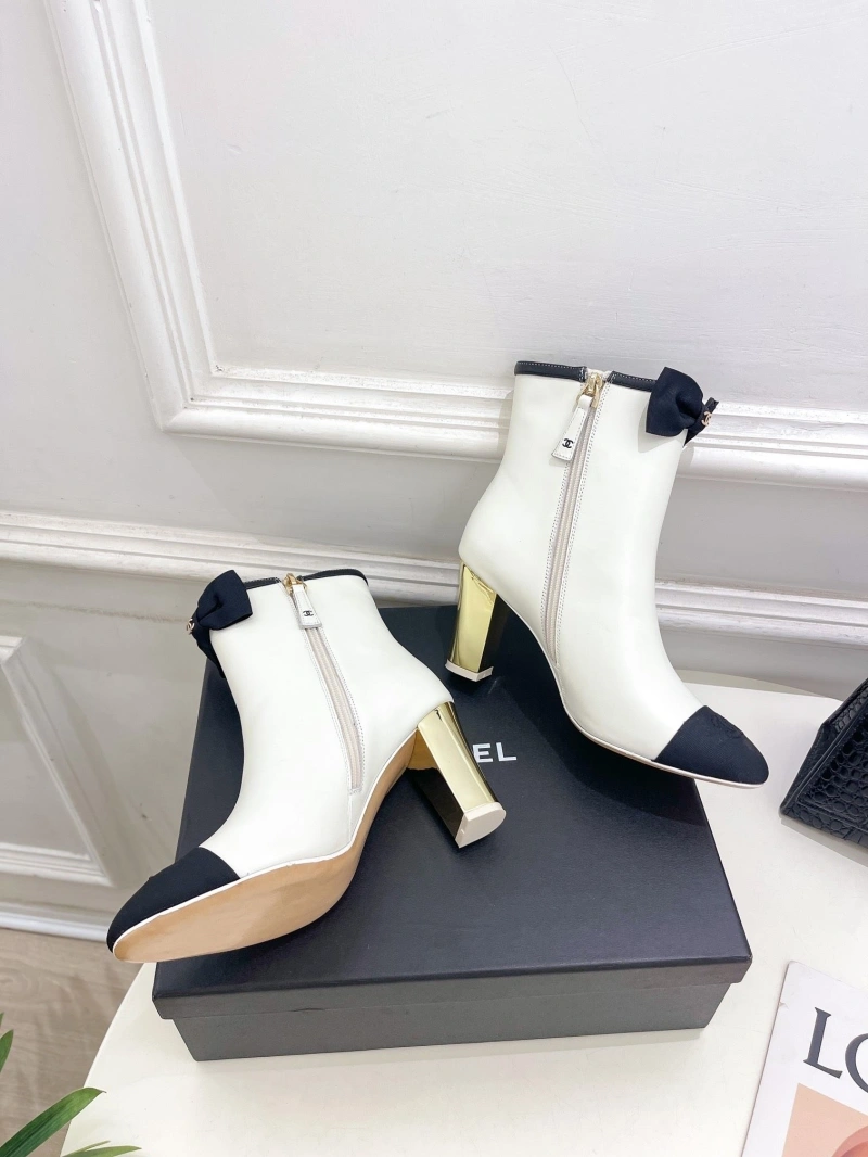 ModernLook Chxnxl Boots 130160
