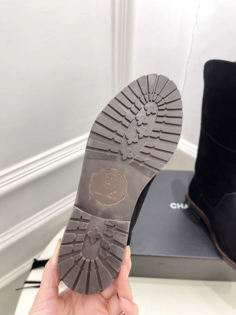 Efficient Chxnxl Boots 130169