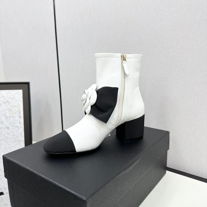 Reliable Chxnxl Boots 130134