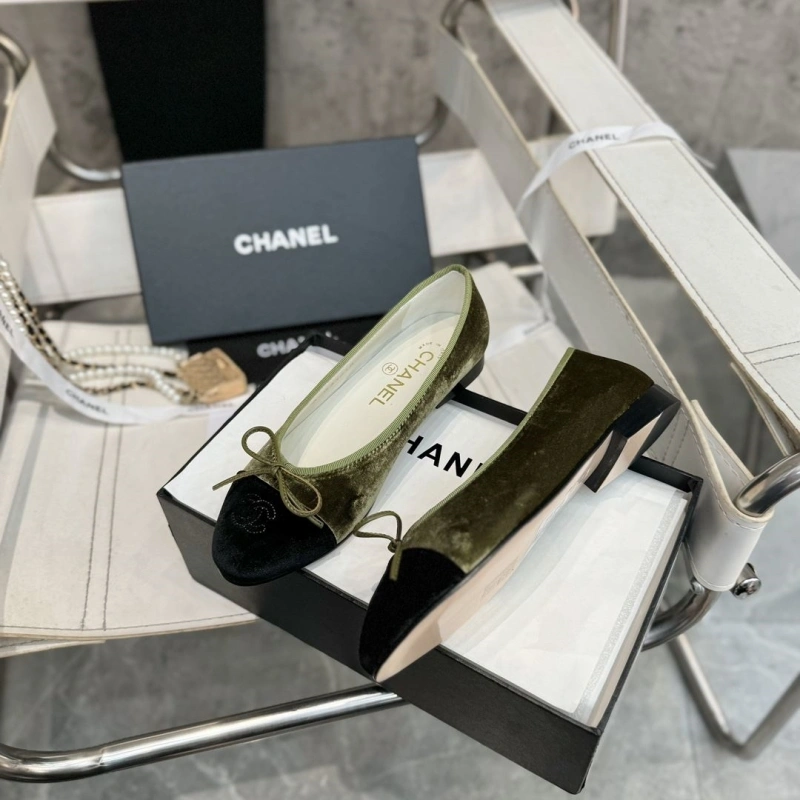 Chxnxl Flat Shoes ModernLook 130021