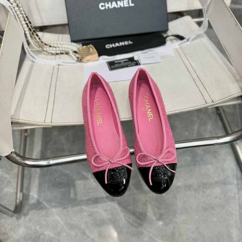 Resilient Chxnxl Flat Shoes 130006