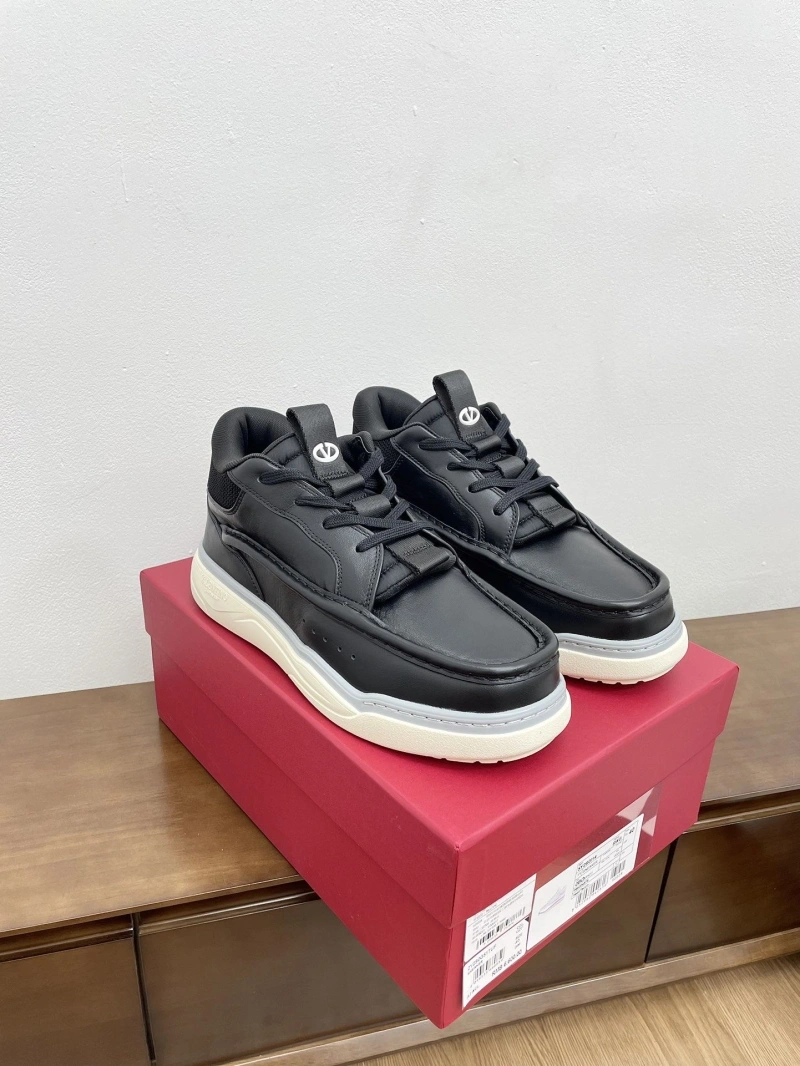 Flexible Vxlxntino Casual Shoes 231522