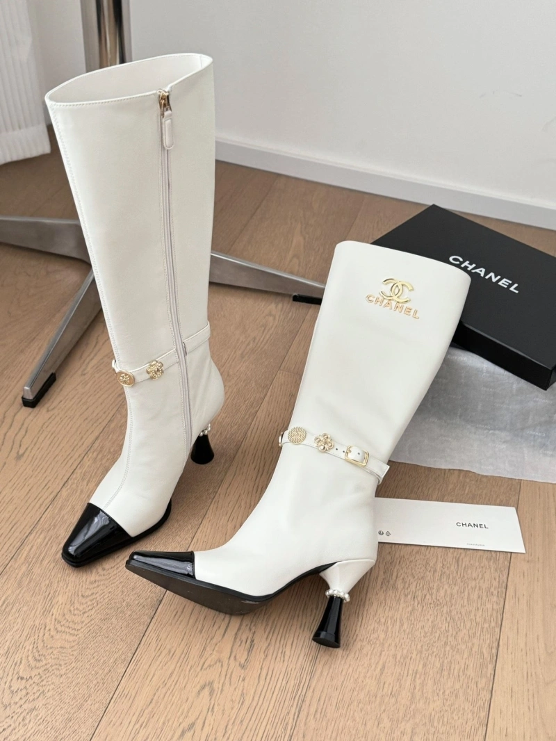 Classic Chxnxl Boots 130131