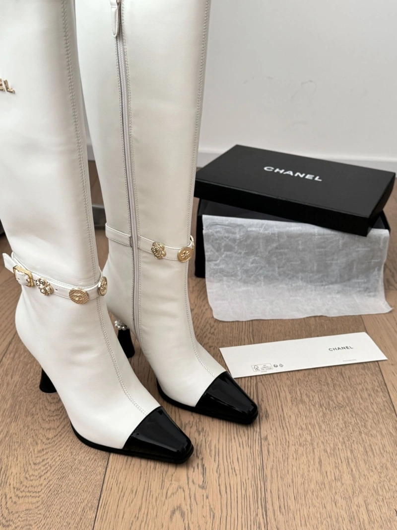 Classic Chxnxl Boots 130131