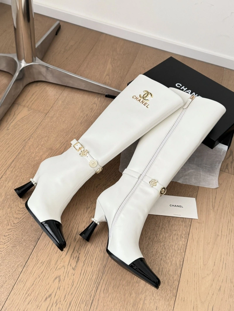Classic Chxnxl Boots 130131