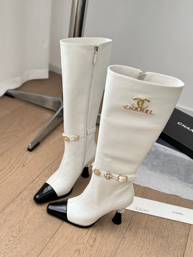 Classic Chxnxl Boots 130131