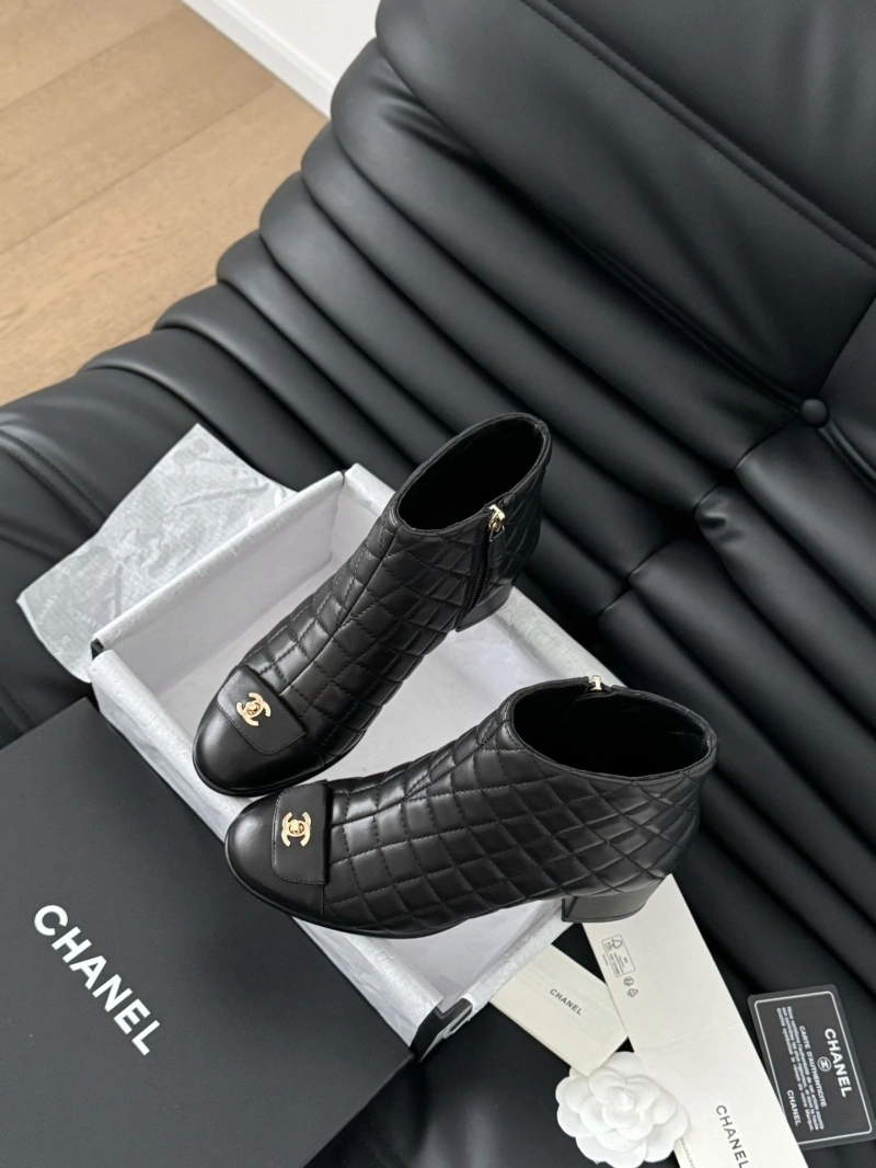 NewStyle Chxnxl Boots 130110