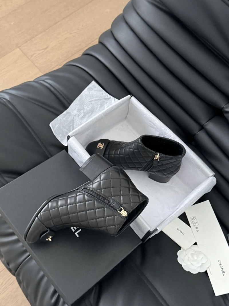 NewStyle Chxnxl Boots 130110