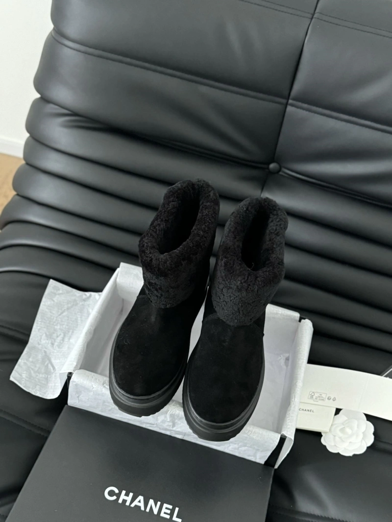 Timeless Chxnxl Boots 130105