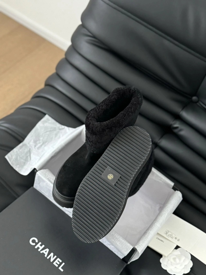 Timeless Chxnxl Boots 130105