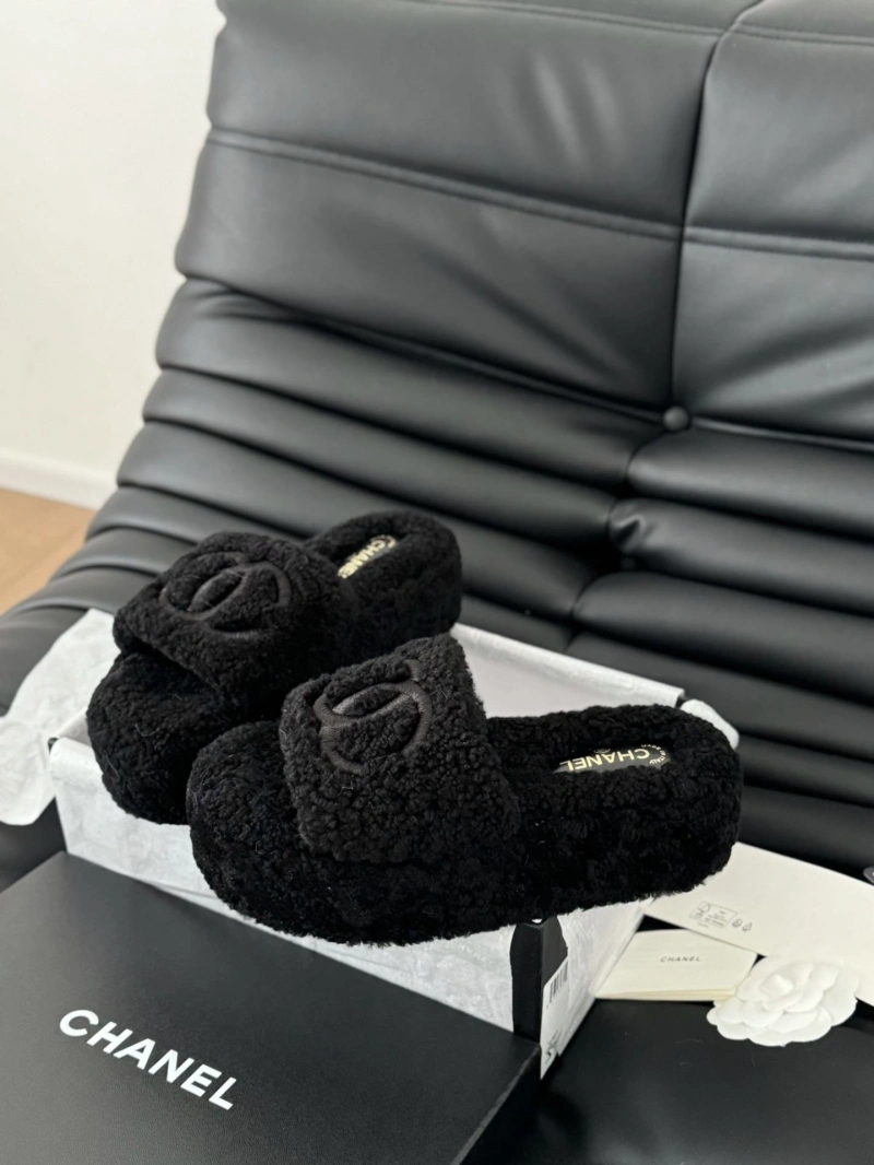 Chxnxl Slippers Functional 129849