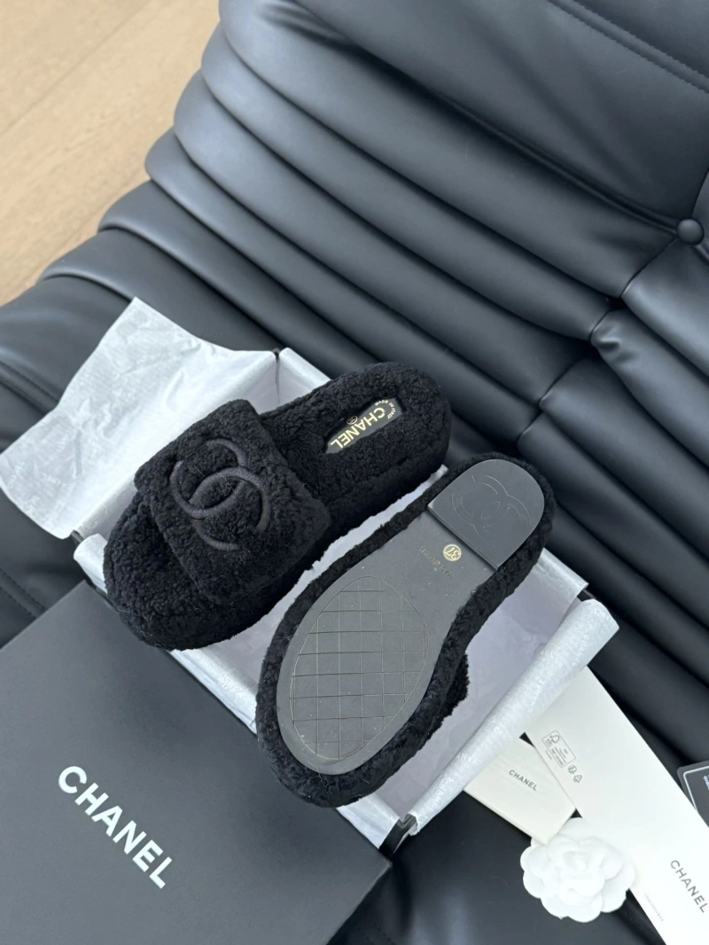 Chxnxl Slippers Functional 129849