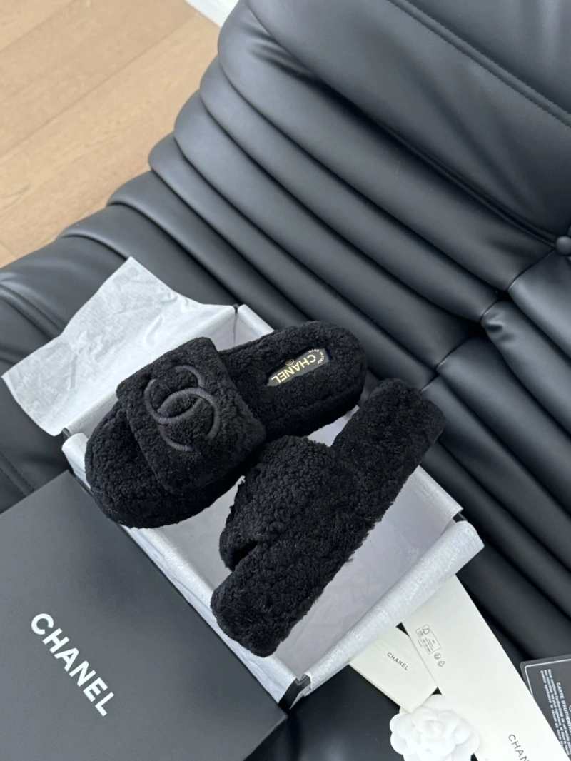 Chxnxl Slippers Functional 129849