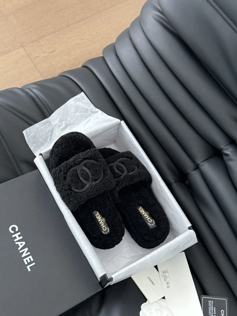 Chxnxl Slippers Functional 129849