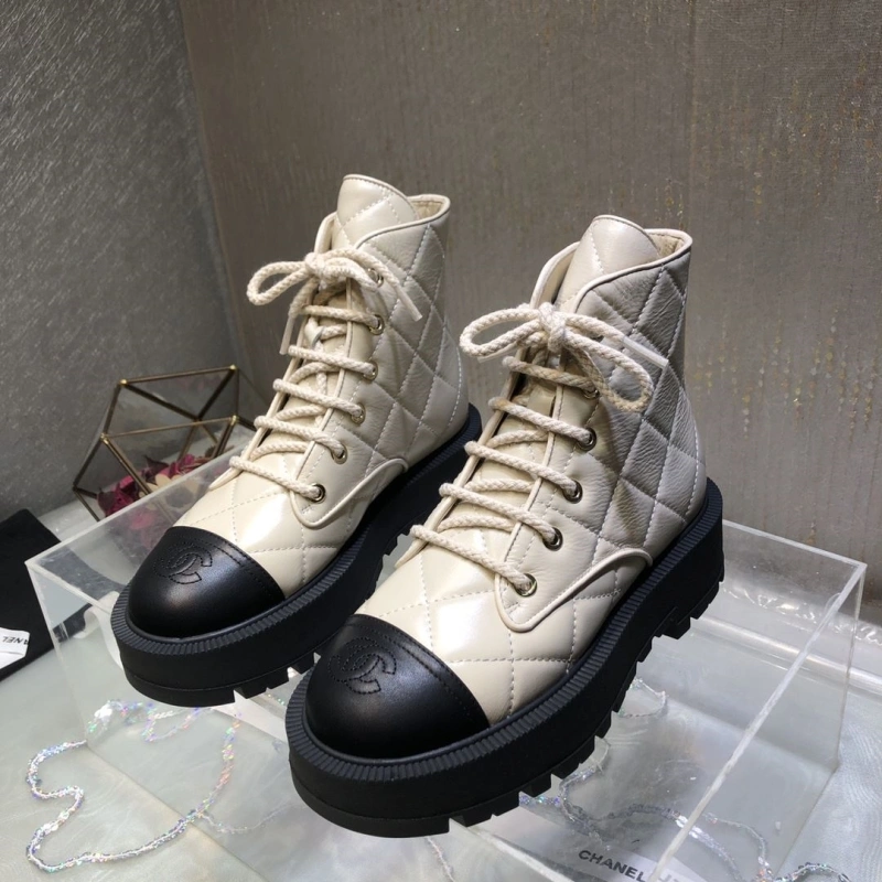 Classic Chxnxl Boots 130101