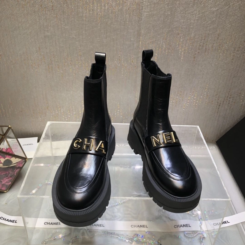 Bright Chxnxl Boots 130098