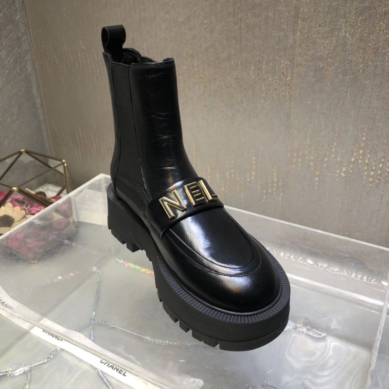 Bright Chxnxl Boots 130098
