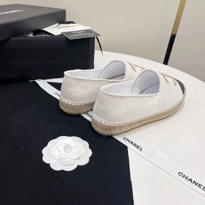 Soft Chxnxl Leather Shoes 129946