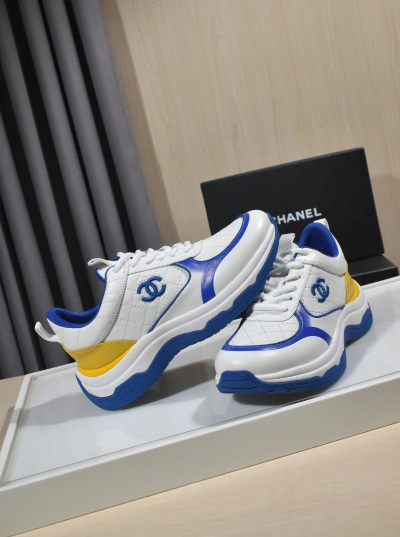 Minimalist Chxnxl Sneakers 129804