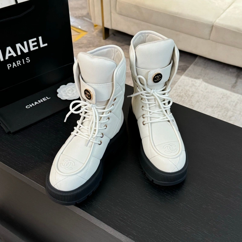 Sophisticated Chxnxl Boots 125413