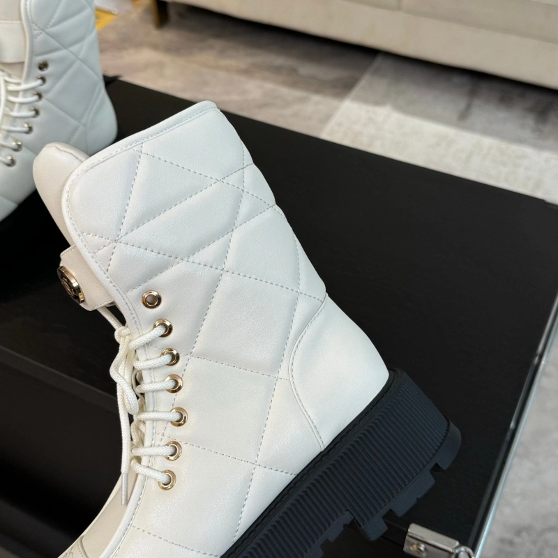 Sophisticated Chxnxl Boots 125413