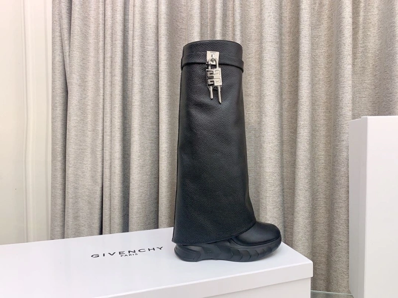 BestValue Gxvxnchy Boots 153338