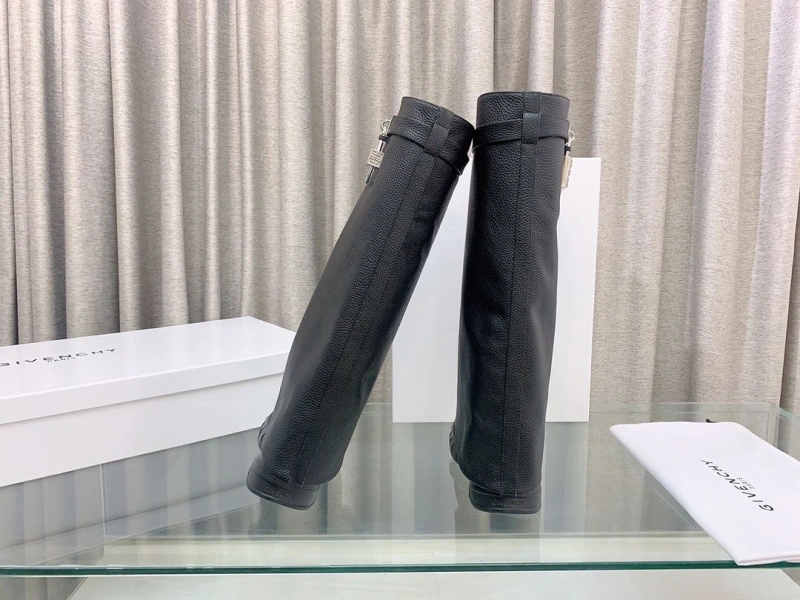 BestValue Gxvxnchy Boots 153338