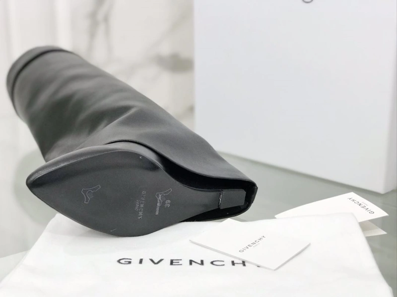 AllSeason Gxvxnchy Boots 153333