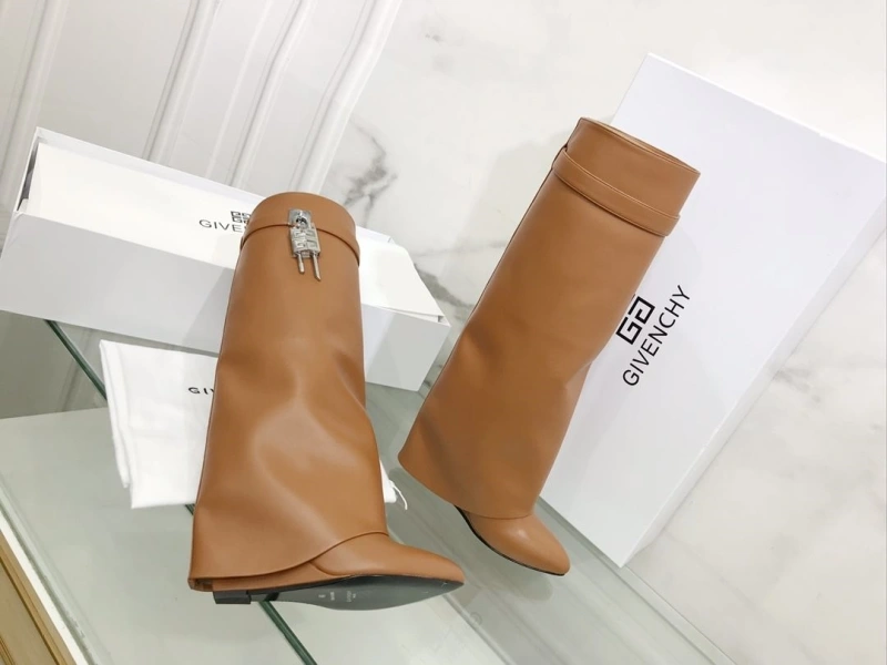 HighQuality Gxvxnchy Boots 153324