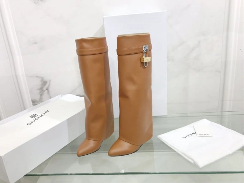 HighQuality Gxvxnchy Boots 153324