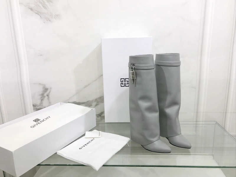 Gxvxnchy Boots SmartChoice 153326