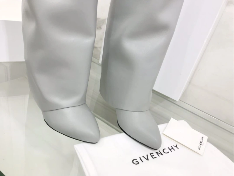 Gxvxnchy Boots SmartChoice 153326