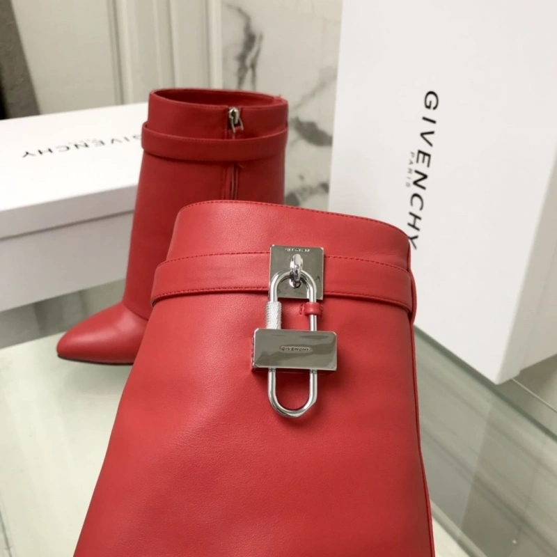 Comfortable Gxvxnchy Boots 153317