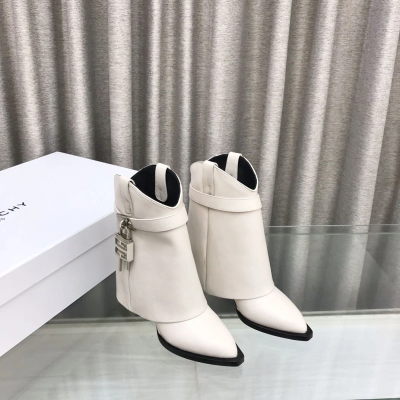 GoAnywhere Gxvxnchy Boots 153323