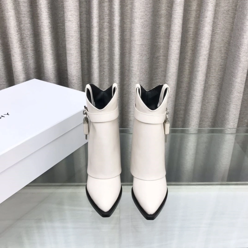GoAnywhere Gxvxnchy Boots 153323