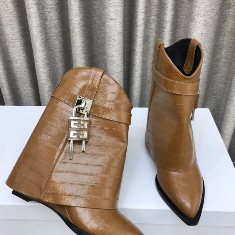 Bright Gxvxnchy Boots 153319